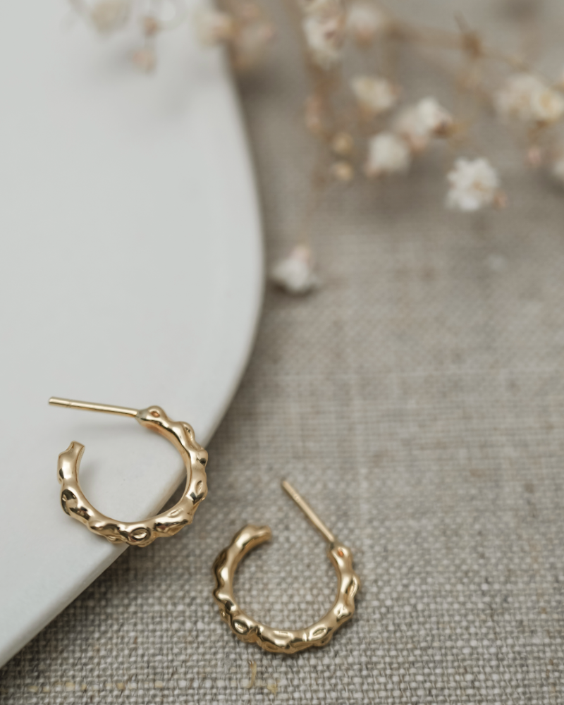 Rhea Hoops Small